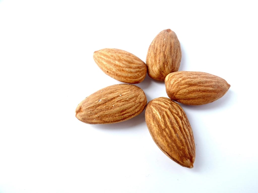 Butte natural almond kernels